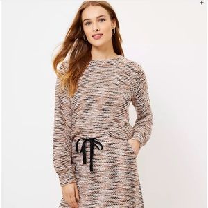 🌹HP🌹 LOFT Petite Boucle Sweatshirt